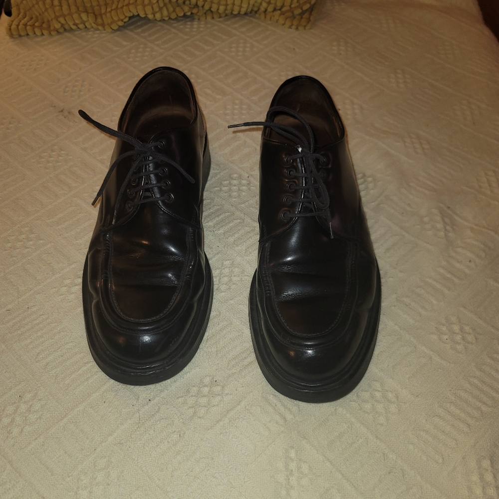 Gucci shoes size 10.5